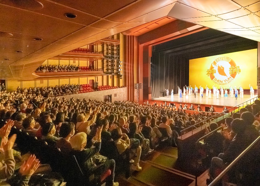 Image for article Widzowie w trzech japońskich miastach doceniają Shen Yun: „Najlepszy wybór, trzeba obowiązkowo zobaczyć”