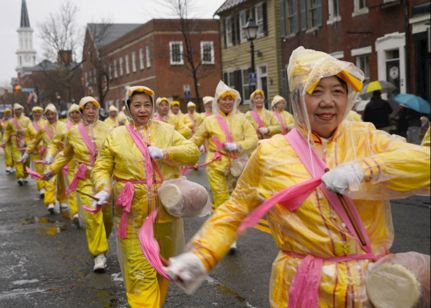 Image for article Waszyngton, DC: Praktykujący Falun Dafa nagrodzeni pierwszym miejscem w paradzie z okazji Dnia Prezydenta