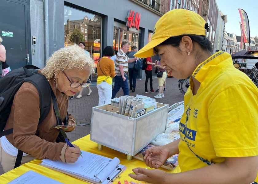 Image for article Holandia: Mieszkańcy Leeuwarden wspierają Falun Dafa