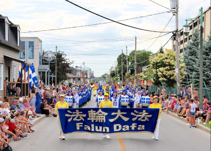Image for article Kanada: Falun Dafa powitane na paradzie w Quebecu