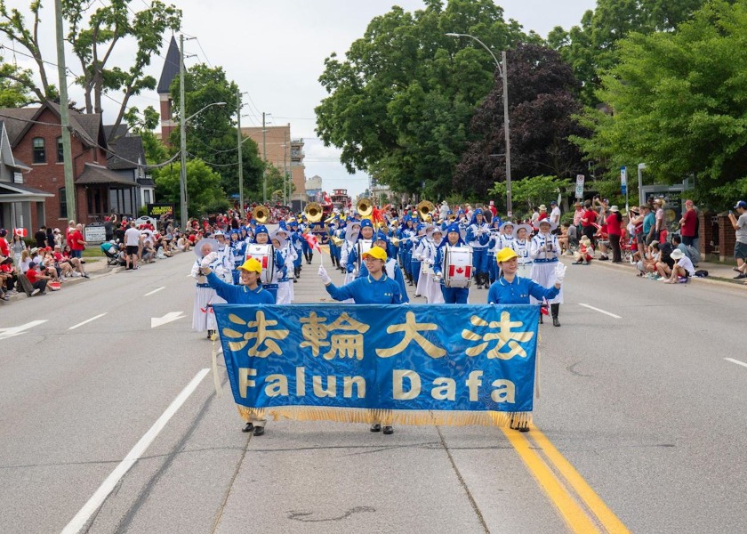 Image for article Falun Dafa powitane podczas Dnia Kanady w Aurorze