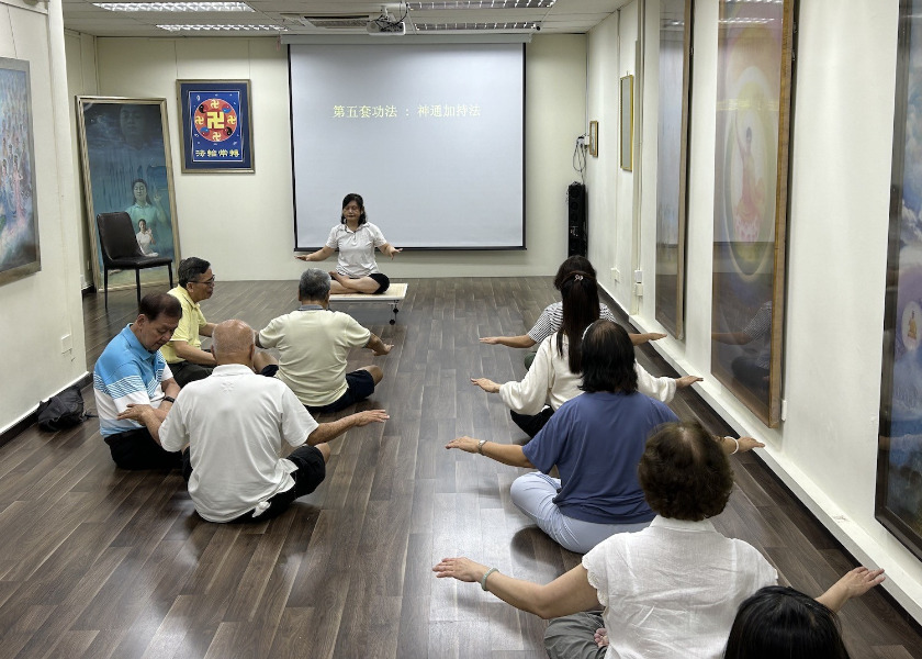 Image for article Singapur: Dziewięciodniowe wykłady Falun Dafa robią wrażenie na uczestnikach