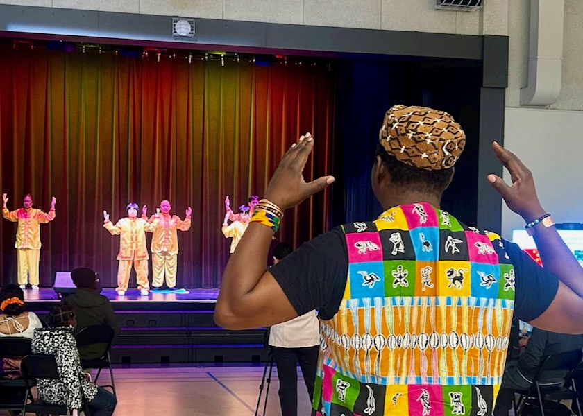 Image for article Przedstawienie praktyki Falun Dafa na Światowym Festiwalu Wielokulturowym w Ottawie w Kanadzie