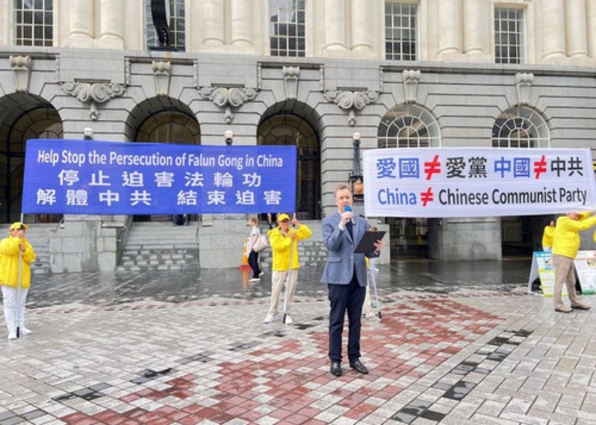 Image for article Ludzie potępiają prześladowania podczas wiecu w Nowej Zelandii