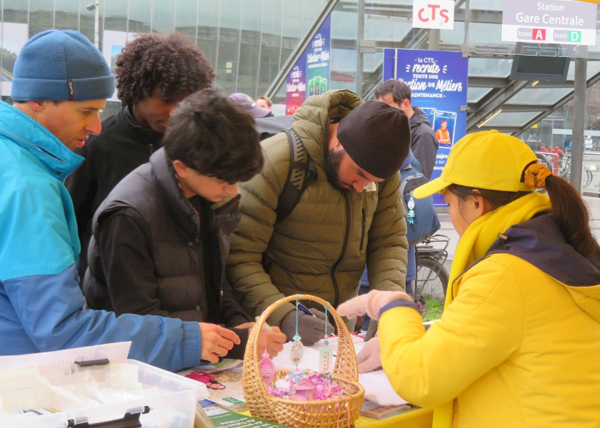 Image for article Francja: Praktykujący Falun Gong organizują wydarzenie podczas posiedzeń Rady Europy poświęconych prawom człowieka