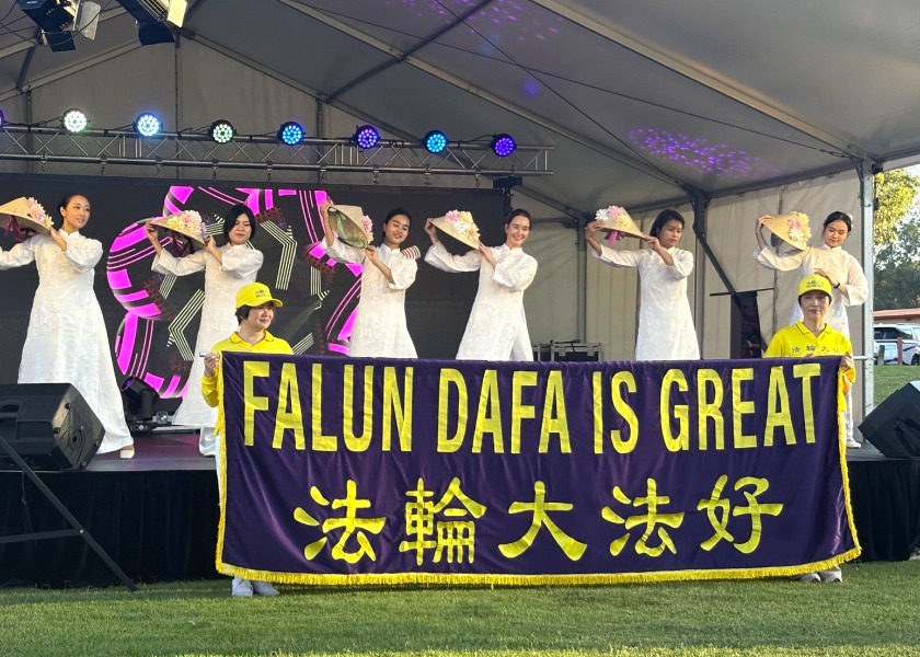 Image for article Australia: Falun Dafa przyciąga uwagę podczas festiwalu społeczności w Australii Zachodniej