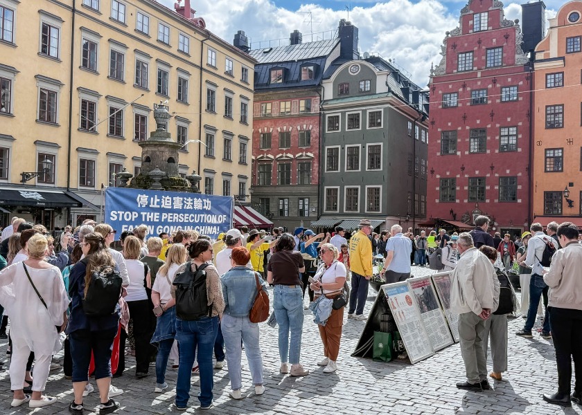 Image for article Praktykujący podnoszą świadomość podczas obchodów Dnia Narodowego Szwecji