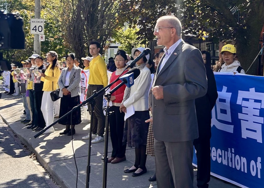 Image for article Przywódcy społeczności potępiają atak na praktykujących Falun Gong przed chińskim konsulatem w Toronto